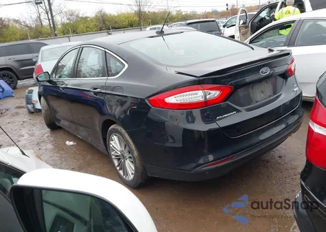 2016 Ford Fusion Se z USA, uszkodzony, nr VIN 3FA6P0HD3GR131601